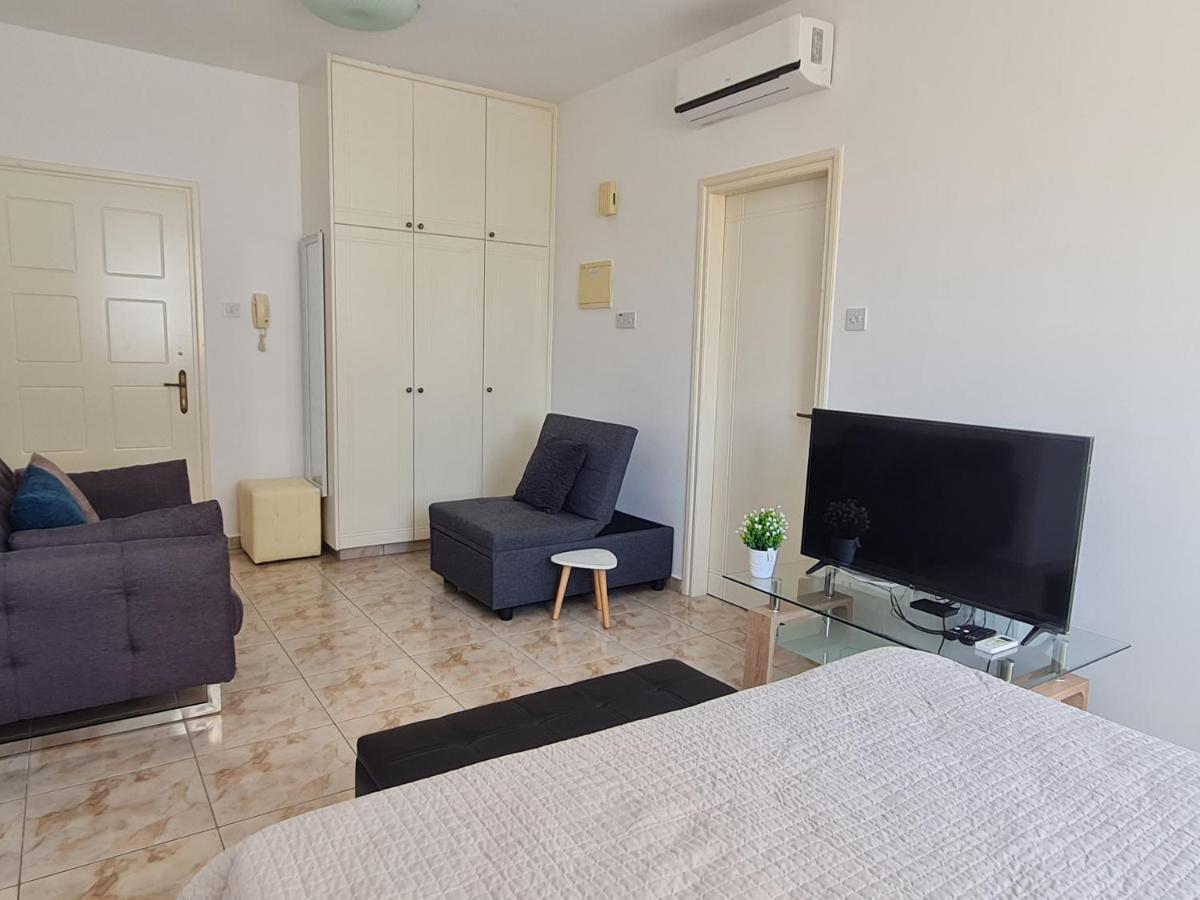 Laertis 2 Complex, Studio Apartment 106 - By Imh Travel & Tours Paphos Eksteriør bilde