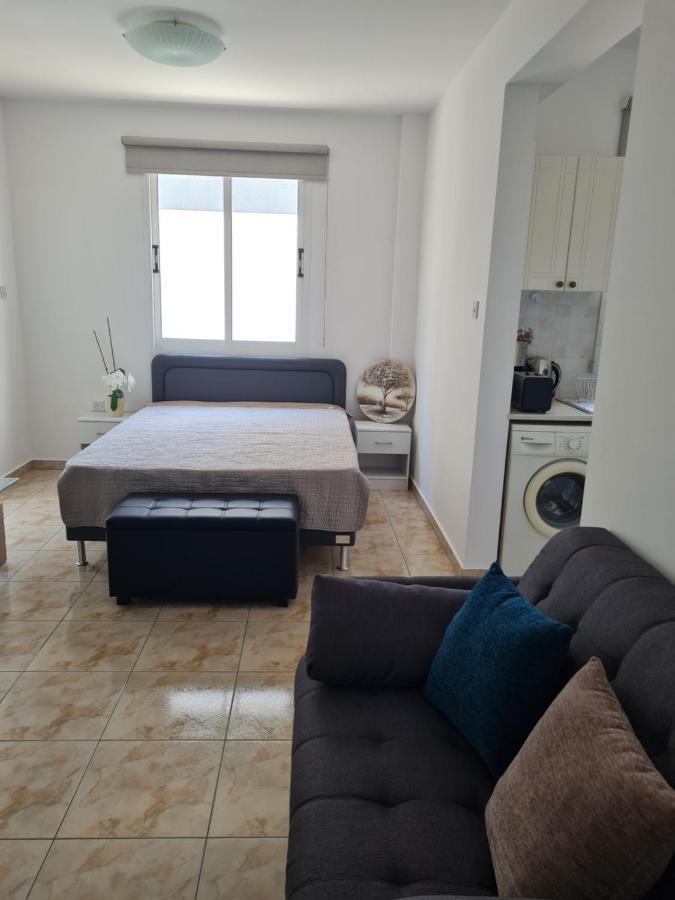 Laertis 2 Complex, Studio Apartment 106 - By Imh Travel & Tours Paphos Eksteriør bilde